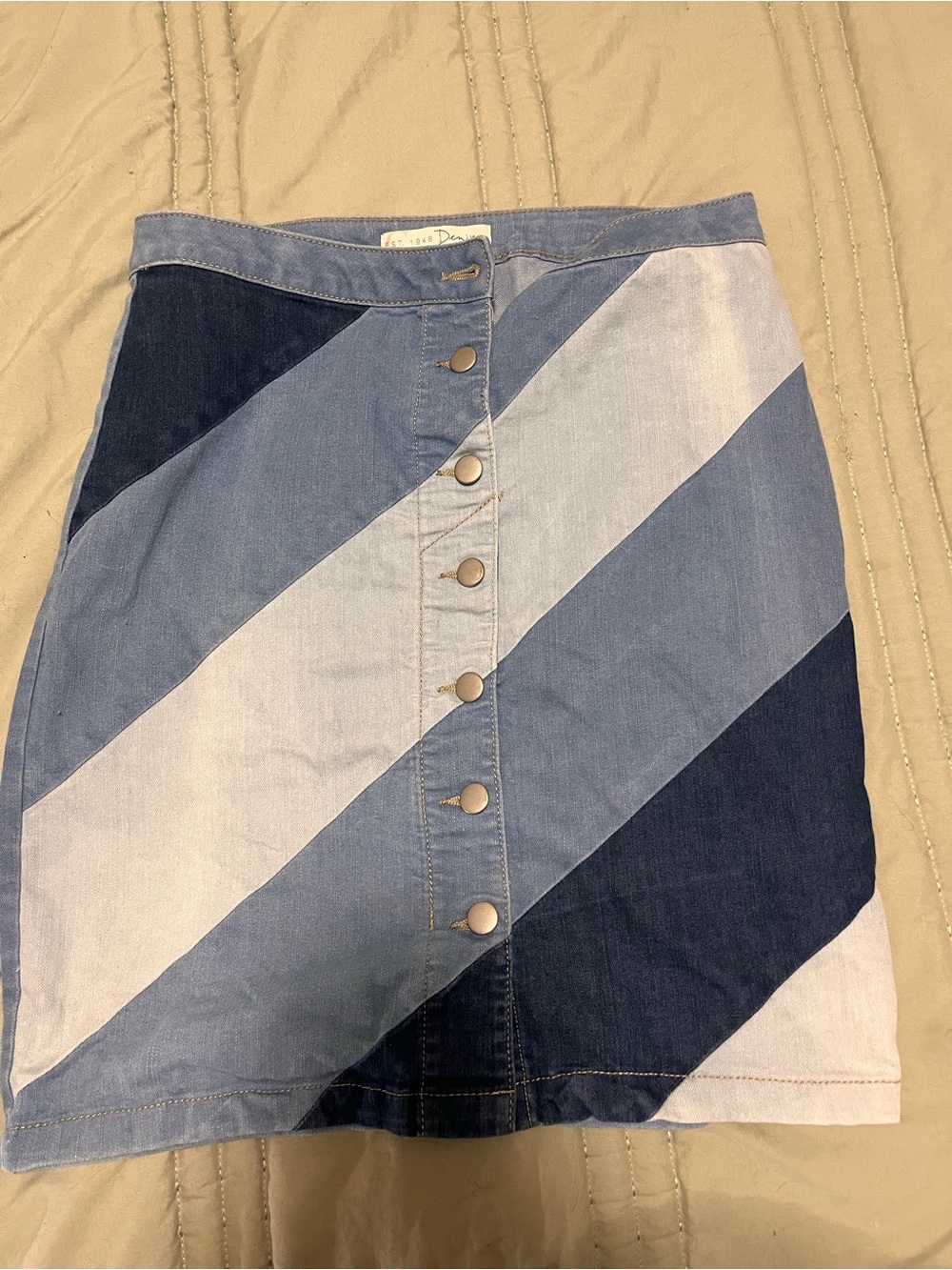 Striped Denim Button-Front Mini Skirt - Blue